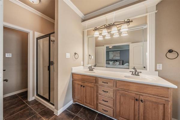 $299,000 / 2br - FINANCIAMIENTO POR EL VENDEDOR ADOSADO (GRAND PRAIRIE)63867602342401120