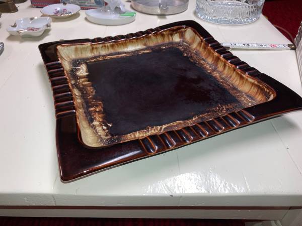 Vintage Extra Large Pfaltzgraff Brown Drip Glaze Square Ashtray 1