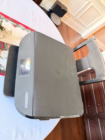 HP Envy - ALL in One Printer 1