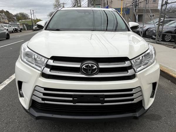 2019 Toyota Highlander XLE - $22,390 (STATEN ISLAND)63614343596033121