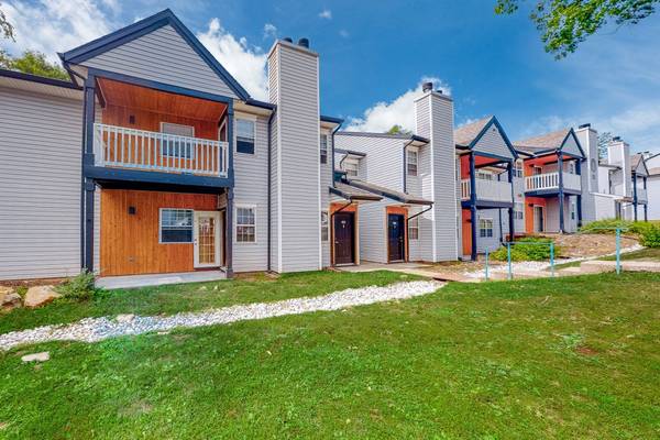 $1,375 / 1br - 640ft2 - 1 Bed 1 Bath, Hardwood Flooring, Stainless Steel Appliances (625 Stanwix Street, Pittsburgh, PA)63664544850563124