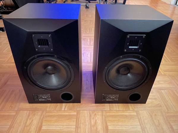 ADAM S2.5A Studio Monitors 1