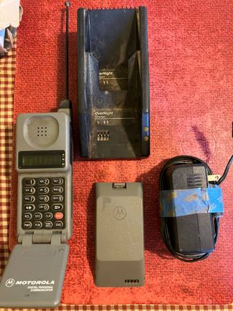 【箱付き・美品】Motorola ブリックフォン【1992年モデル】 箱付き・美品】Motorola ブリックフォン【1992年モデル】 - メルカリ