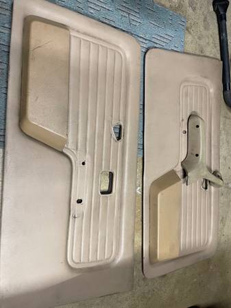 1988 BMW 325i convertible E30 door cards 1