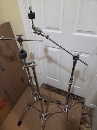 3 Yamaha Cymbal Stands - $75 (Manassas)63471266462851121