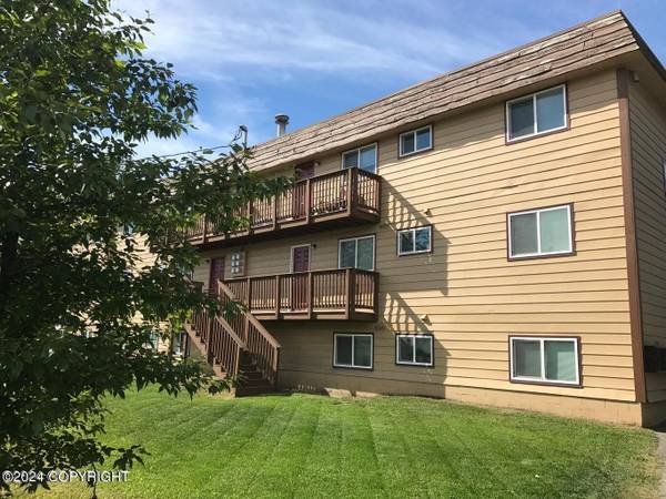 $1,625 / 2br - 850ft2 - 2nd Floor 2 Bed with Heat Paid! (5360 Lake Otis Parkway #4)64014173518210121