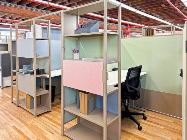 $239 Dedicated Cube AVAILABLE at Goose Island- 24/7 Access! (Goose Island)64041646892674120
