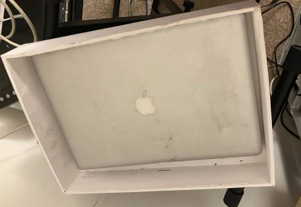 15” Macbook 2009 1