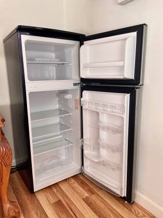 $900 / 1br - Rancho Penasquitos Room for Rent (Rancho Penasquitos)63998453402371123