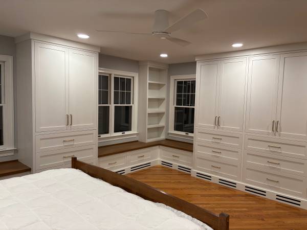 Cabinet Maker / Woodworker 1