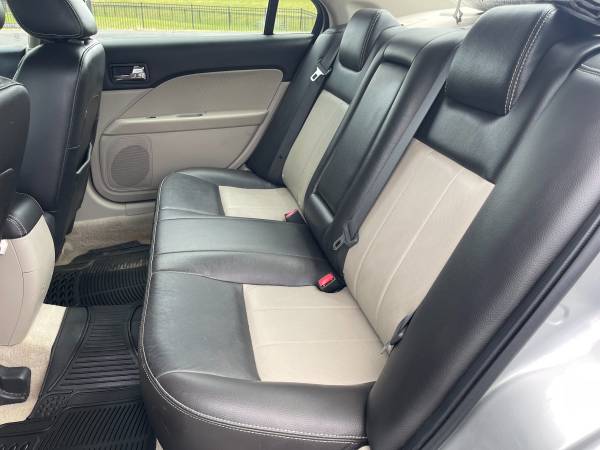2009 Mercury Milan Premier     Or Best Offer - $3,500 (Somerset County)63470771451009123