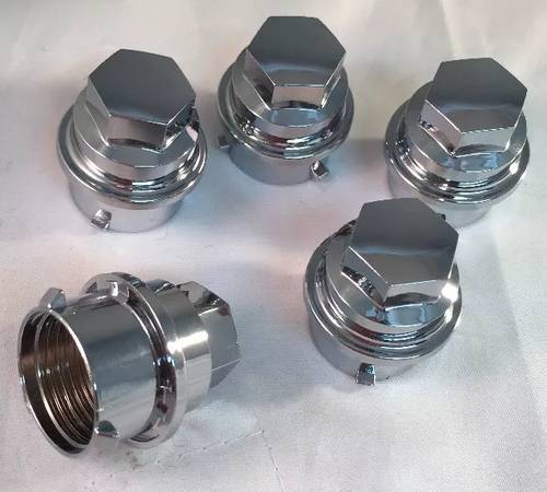 * * * CORVETTE C5 PLASTIC LUG NUT CAPS * * * 1