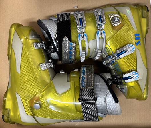 HEAD Ski Boots (Great Condition Sz. 10-11 mens) MSRP $700 1