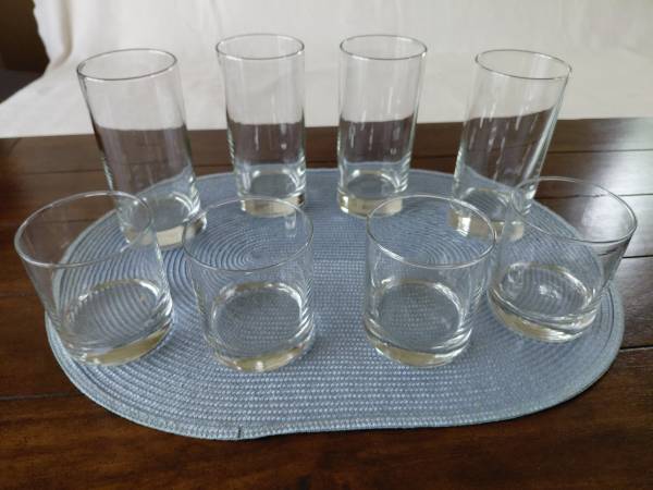 8 Glasses--2 Sizes--NEW! 1
