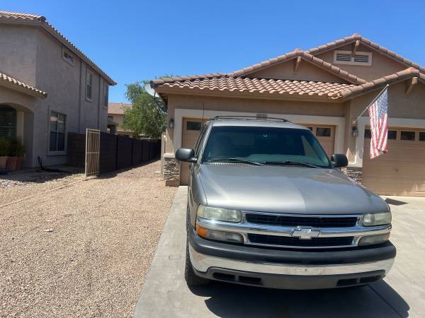2003 chevy suburban Ls 5.3 L V8 - $4,500 (Peoria)63616949649665122