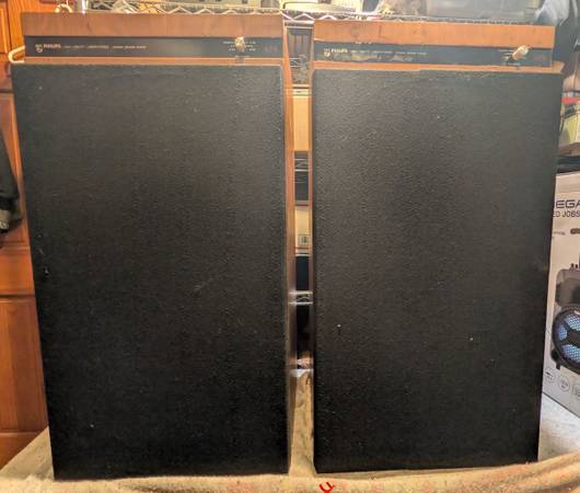 Philips speakers 476 1