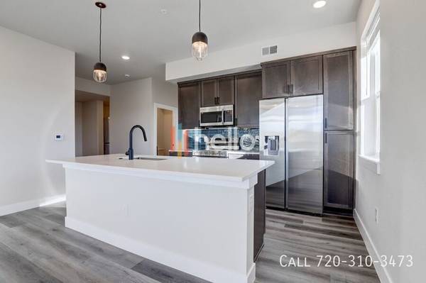 $2,178 / 2br - Amazing Fully Renovated Apartment ~ 2 beds / 2 baths ~ A MUST SEE! ~ (Denver)63973355299202120