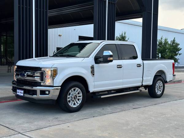 2019 Ford F250 F-250 Super Duty 6.5FT 2WD 6.2L 1-Owner CarFax NO RUST - $21,980 (Houston TX FREE SHIPPING UP TO 1,000 MI)63477698766465121
