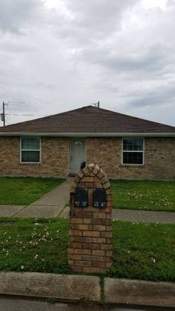 LARGE 2 BEDROOMS 1