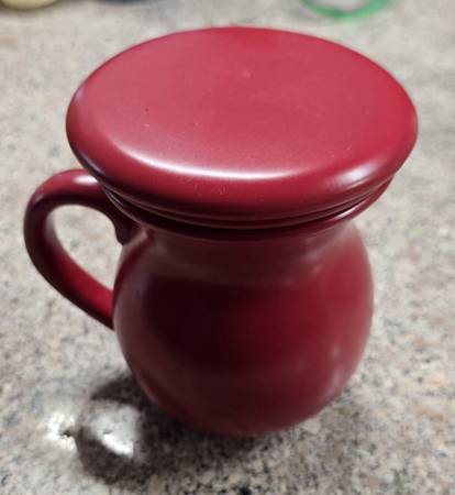 Red Ceramic Tea Steeper Infuser Mug 1