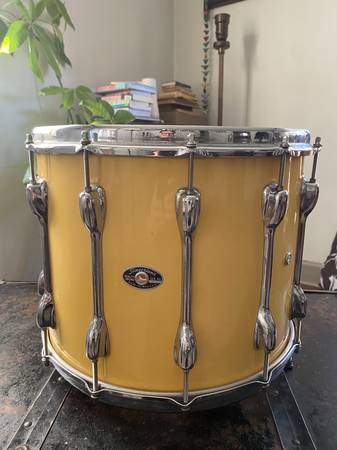 Slingerland field drum old school marching snare drum 1