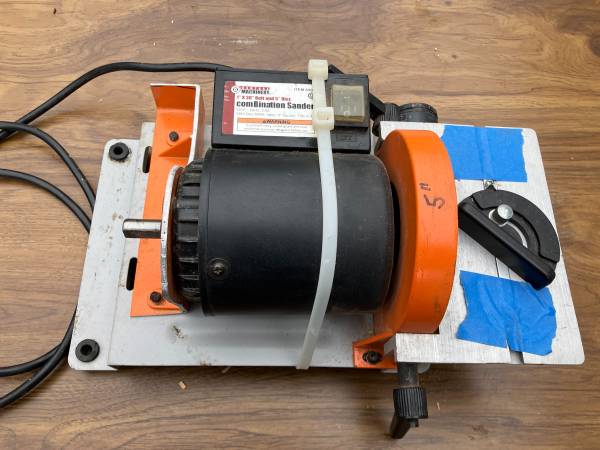 Combination Belt Sander/ Central Machinery-# 69033 - $35 (Wayland)63470643021057121