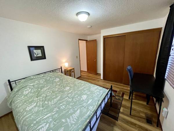 $750 / 3br - 132ft2 - Private Room + Bath in Renovated Home – All Utilities Included! (Portland, OR)63672601312001120