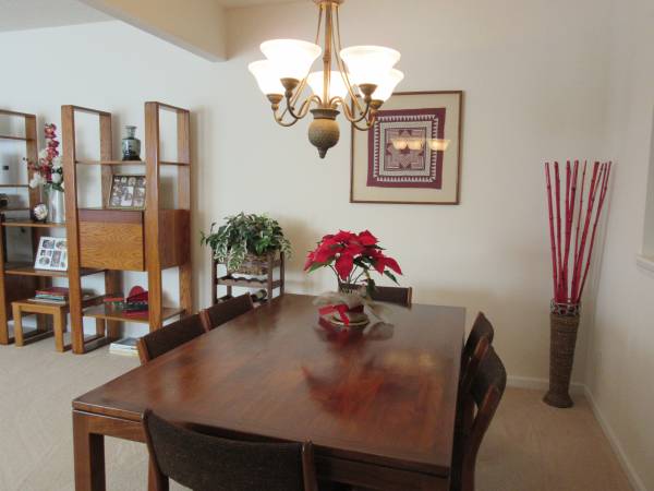 $700 / 3 dormitorios - 1500 pies² - Dormitorio amueblado / baño privado en townhome en RTP cerca de Brier Creek (Durham)63470391200257121