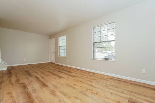$1455.00 / 3br - 1104ft2 - Charming 3 Bed, 2 Bath Single Family Home in Westminister - $1455/mo63679423301377121