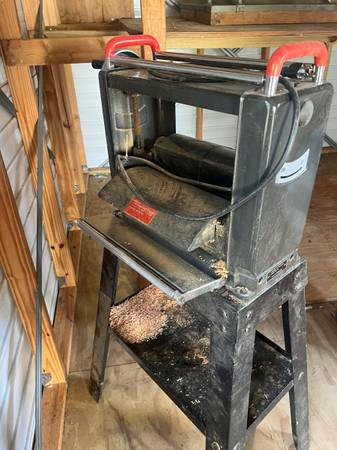 Estate sale - everything must go 9/20 (Satsuma)63812738703875120