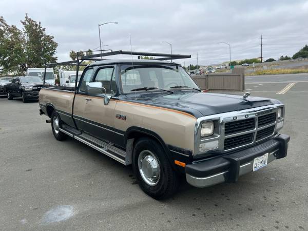 1992 Dodge Ram 2500 LE Diésel, cabina extendida, 65 mil millas - 1 dueño - $18.500 (rohnert pk / cotati)63496608037505123