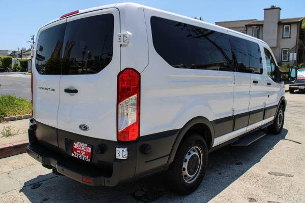 2015 Ford Transit Wagon XL - $25,990 (+ Caseys Cars Inc - Drive Home Quality Today!)63624676148353124