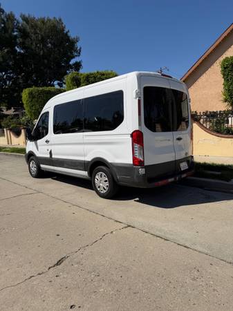 2015 Ford transit xlt handicap