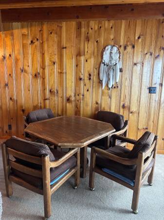 $4,000 / 4br - 2000ft2 - Ski Lease Includes Christmas and New Years (Tahoe)64181604574209122