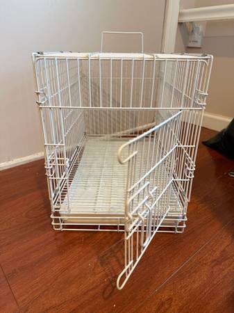 Wire pet crate, foldable 1