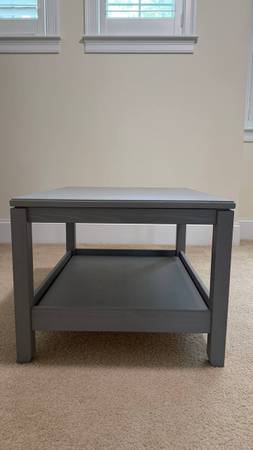 Gray Side Table / End Table with Lower Shelf – Excellent Condition 1