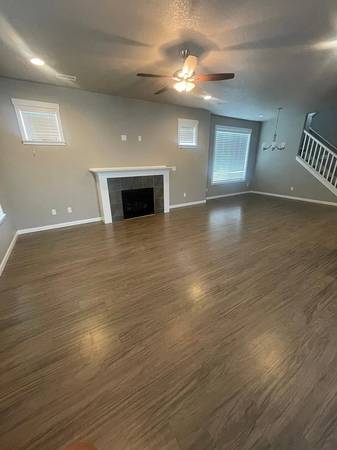 $2,200 / 4br - 🏡 Beaverton 4-Bed Home – Loft, Covered Patio & Prime Location! (NE 103rd Ave, Hillsboro, OR)63999453223811124