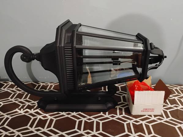 NEW 30" Light Fixture High Quality Metal & Glass Sconse Lantern 1