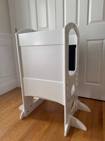 Kids Learning Tower 1
