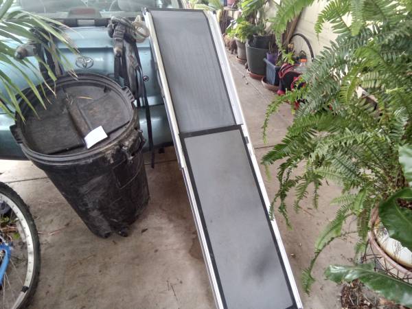 Solvit, dog ramp. 1