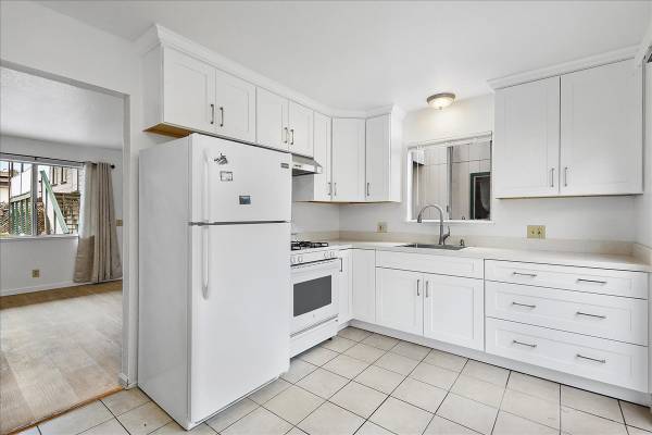 $2,395 / 2br - 1532 Stanton St #B - 2 bedroom | 1 bathroom (alameda)63880013483523123