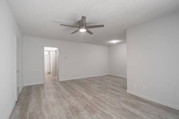 $1,995 / 1br - Bienvenido a 4221 McLaughlin, un amplio apartamento de 1 habitación y 1 baño (Los Ángeles)63662653588355121