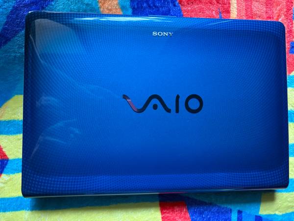 rare Sony Vaio laptop for repair or parts; not powered. No battery. 1