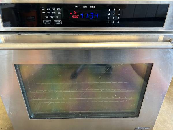 Dacor Electric Conventional  Oven 30" 1