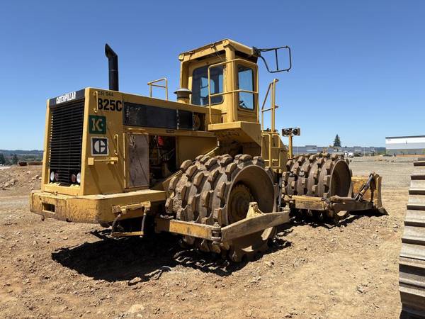 1986 CAT 825C Padfoot Compactor - heavy equipment - by
