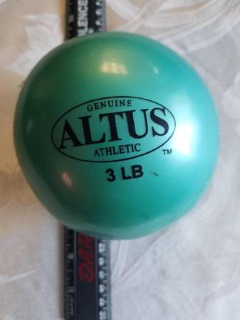 Altus 3 lb exercise ball 1