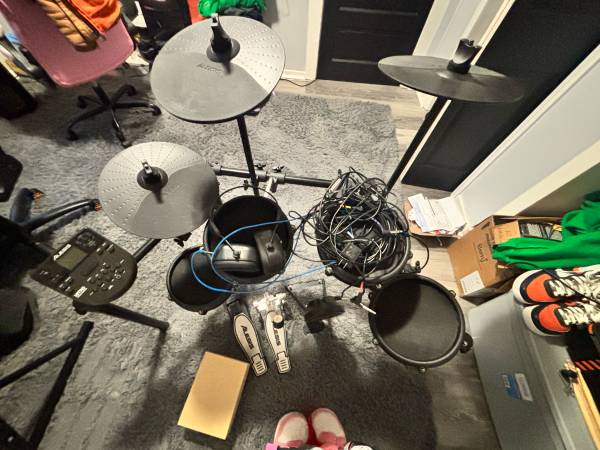 Electric Drum Kit 1