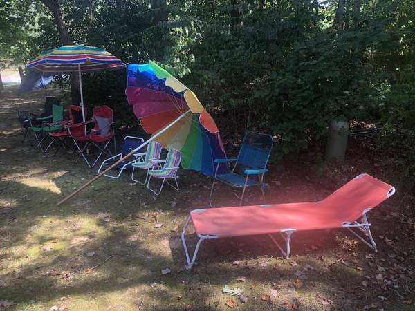 ►►Sillas de playa y sombrillas - PAQUETE Sunbrella - $150 (Falls Church, VA)63471432067329121