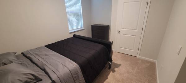 $1200.00 / 1br - Furnished Bedroom with Ensuite Bathroo.64016107231235120