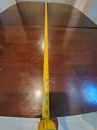 Expandable dinning table 1